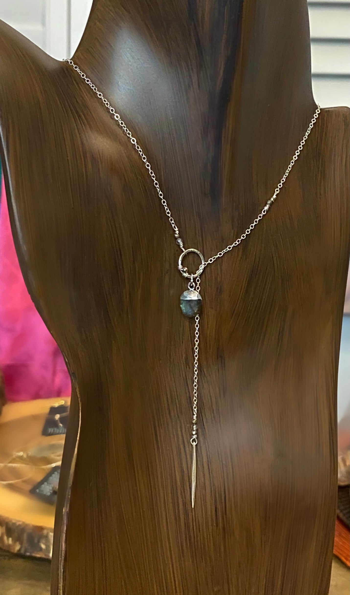 Sweet Stone N’ Spike Lariat