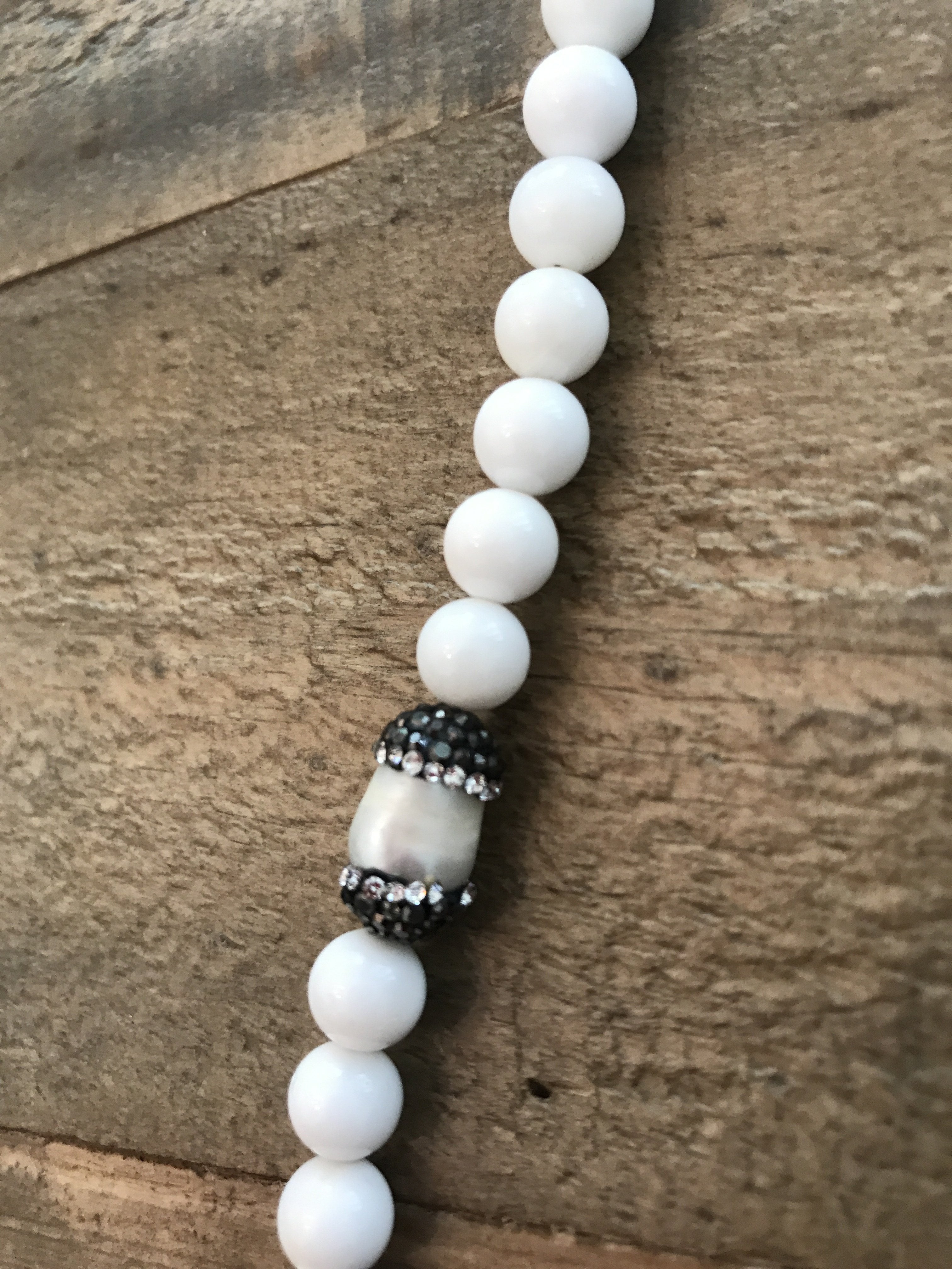 Crystal Dipped Abalone n’ Pearl NeckGarland
