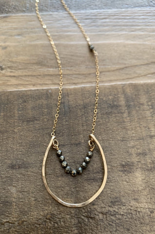 Scenic Woods n’ Turquoise NeckGarland
