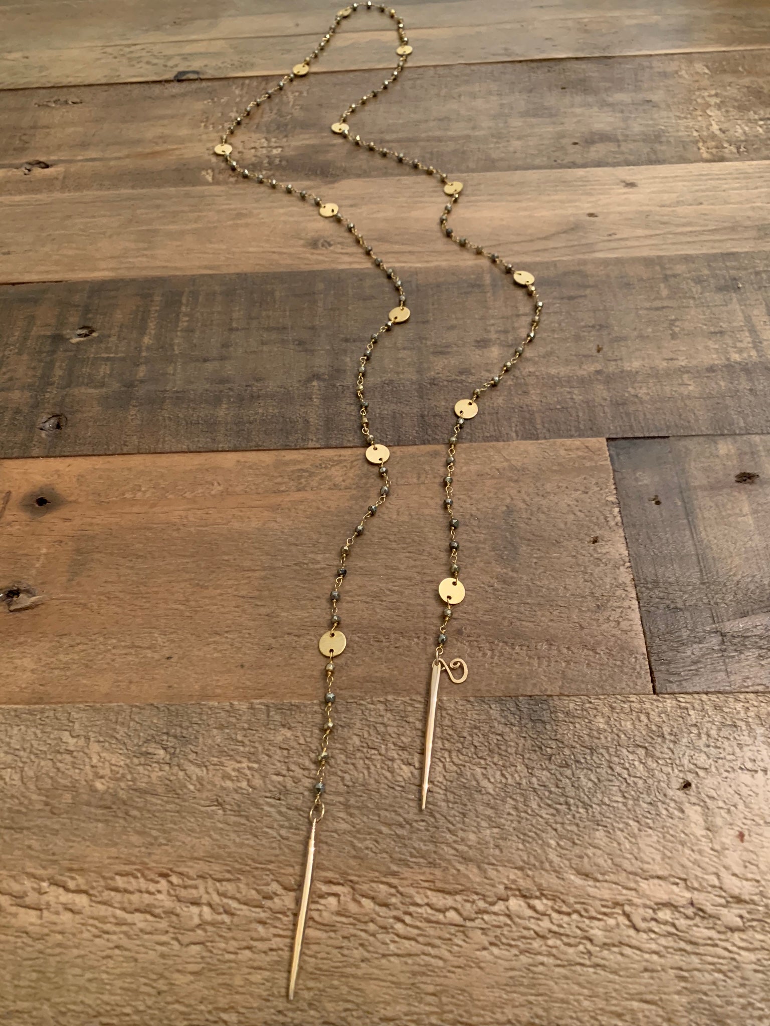 Dual Spike n’ Pyrite NeckGarland