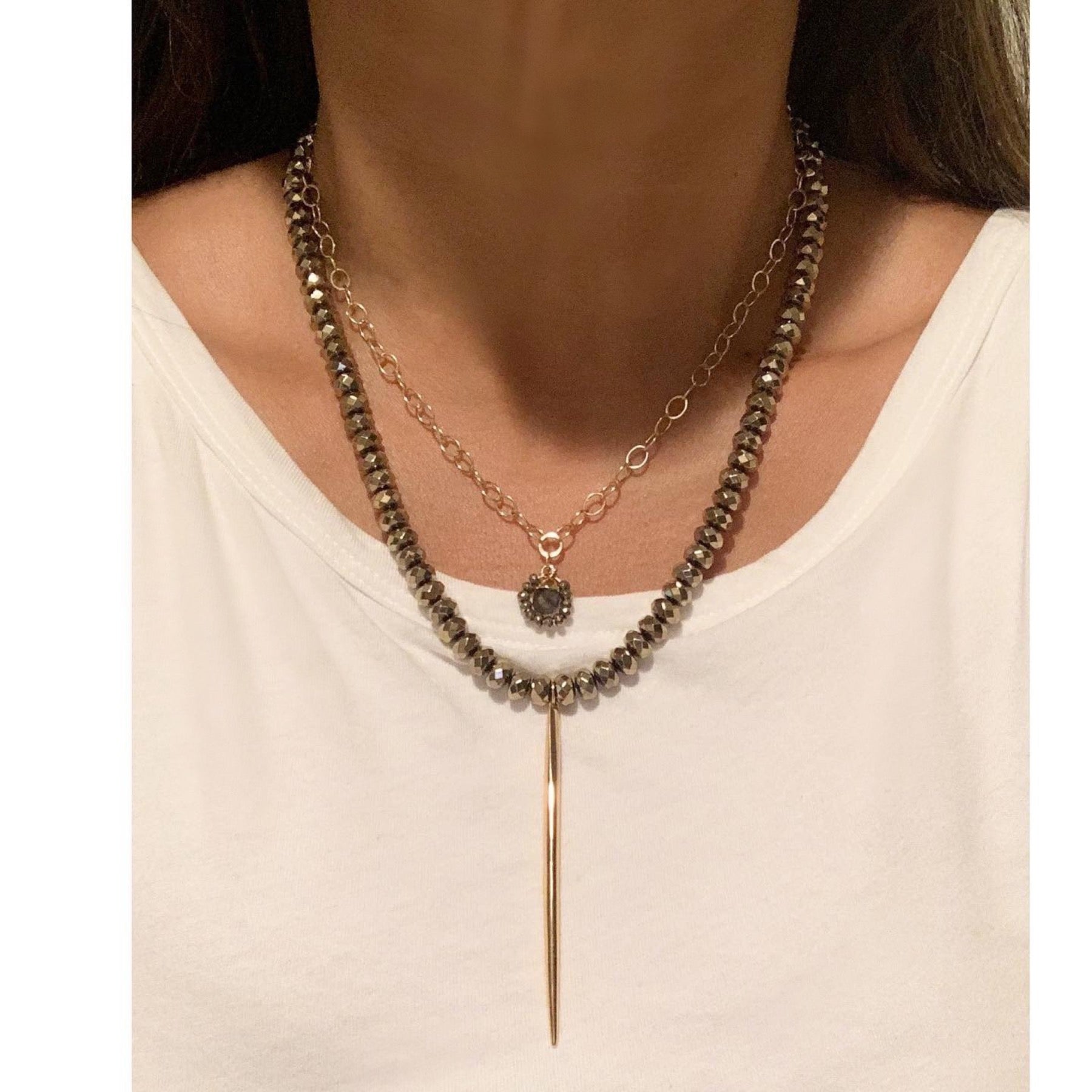 GP Signature Spike Neck Garland