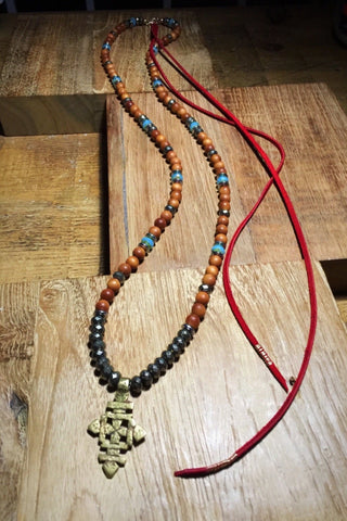 Scenic Woods n’ Turquoise NeckGarland