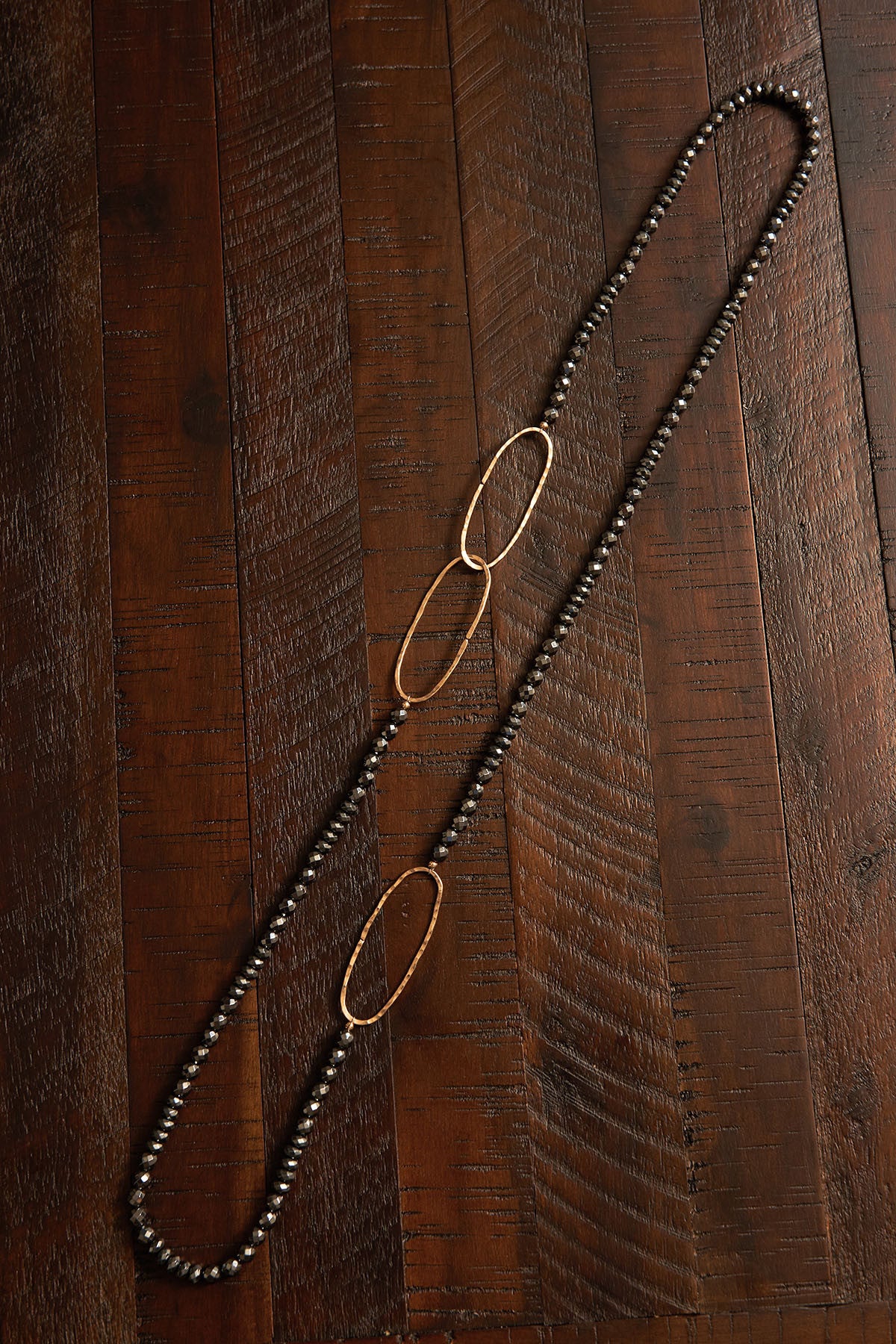 Triple Link Neck Garland