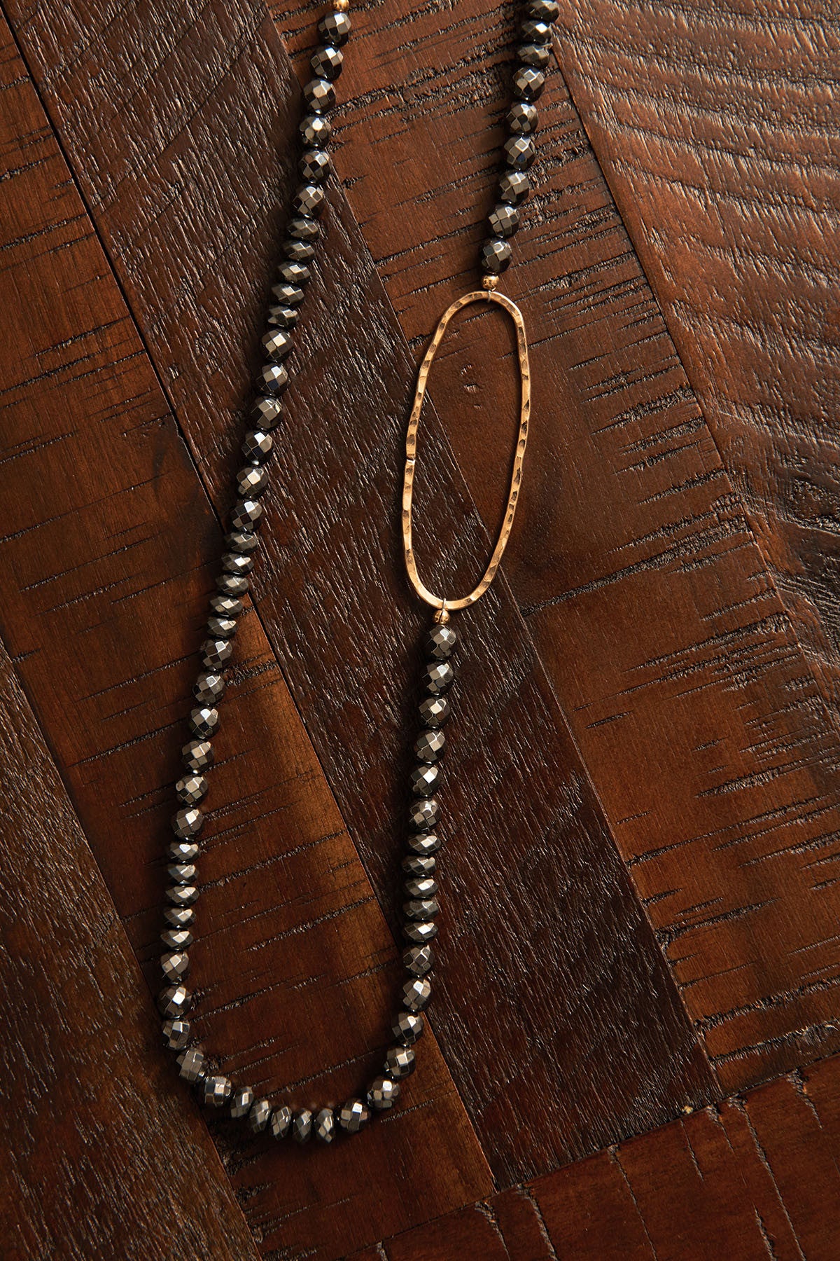 Triple Link Neck Garland