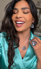 Ode d'Aquarian Pendant Necklace
