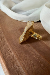 Sugar Nova Ring (Delta)